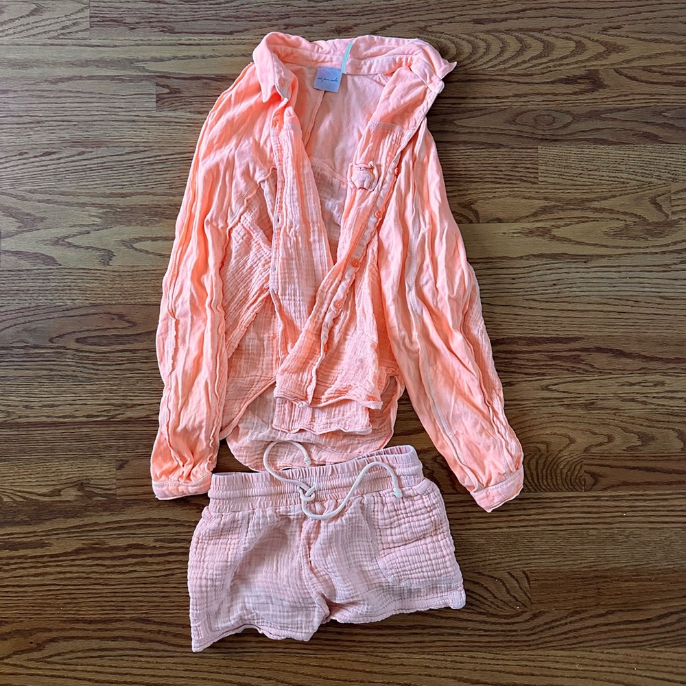 Urban outfitters coral beach coverup set!